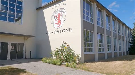 gladstone secondary school calendar